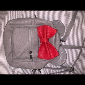 NEW DID NOT WEAR!! Mickey mouse bag lovely!!